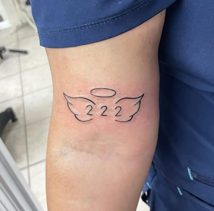 https://mljf976a60w2.i.optimole.com/w:auto/h:auto/q:mauto/f:best/ig:avif/https://tattoohunter.net/wp-content/uploads/2025/01/WhatsApp-Image-2025-01-03-at-23.22.04-1-e1735929888956.jpeg