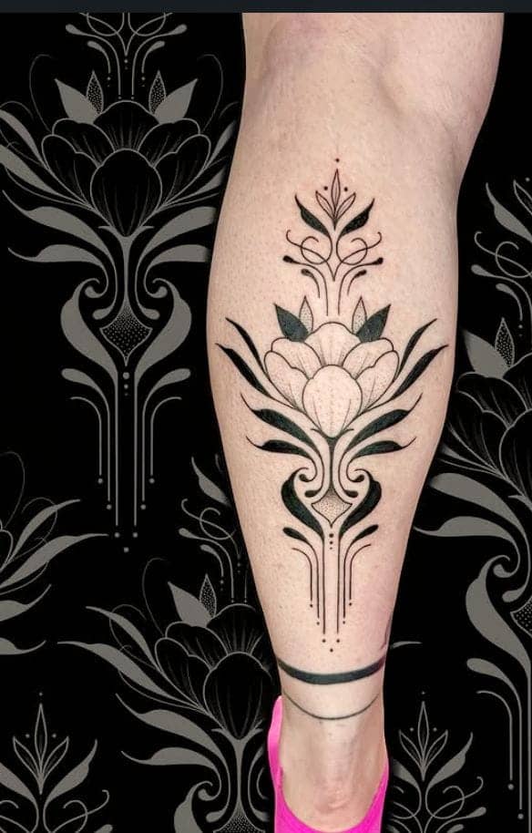 Ornamental Lotus Calf Design 