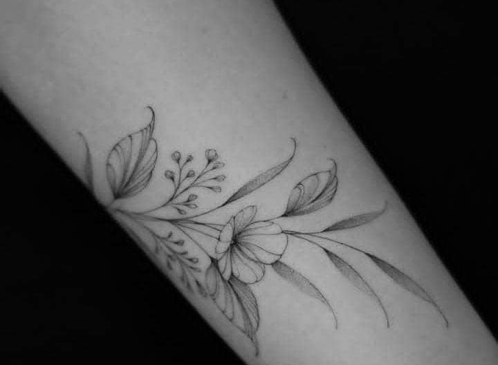 Minimal Floral Bracelet Tattoo 